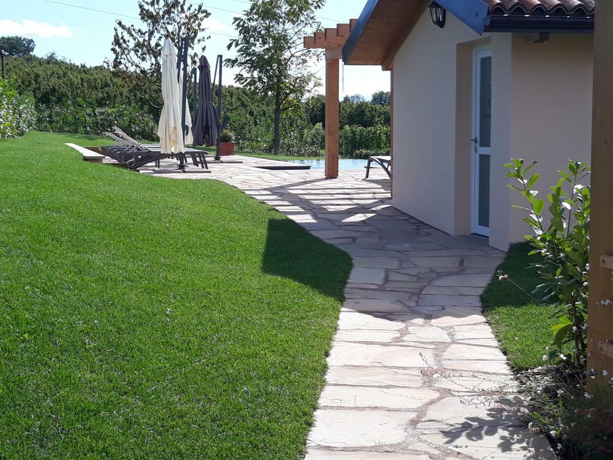 Relais Juliette Hotel La Morra Buitenkant foto